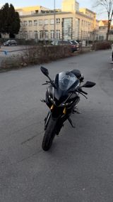 Yamaha YZF - R125 / Akrapovic / Top Geflegt / TÜV NEU - YAMAHA BIELEFELD
