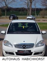 Mercedes-Benz A 160 Avantgarde/Tempomat/Teilleder/Allwettereif - Mercedes-Benz A-Klasse: Avantgarde