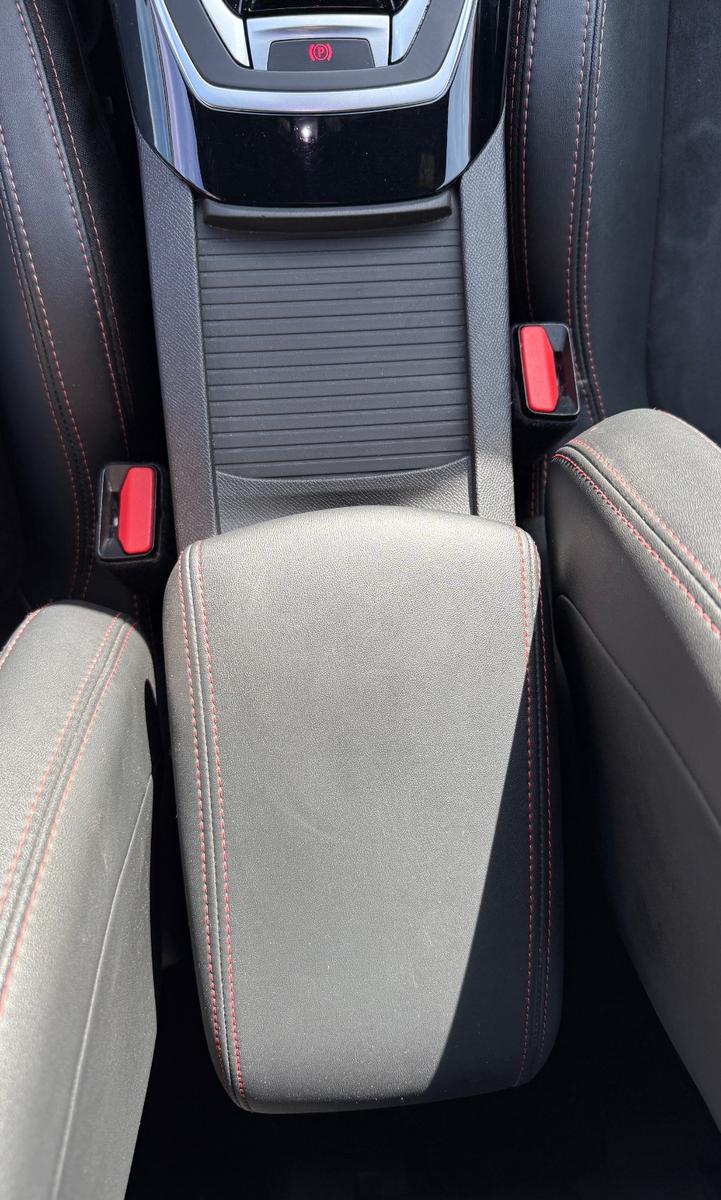 Peugeot 308 SW GT Diesel Pano Navi Kamera SHZ Alcantara