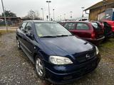 Opel Astra D - Opel Astra aus 2000 mit Diesel-Antrieb