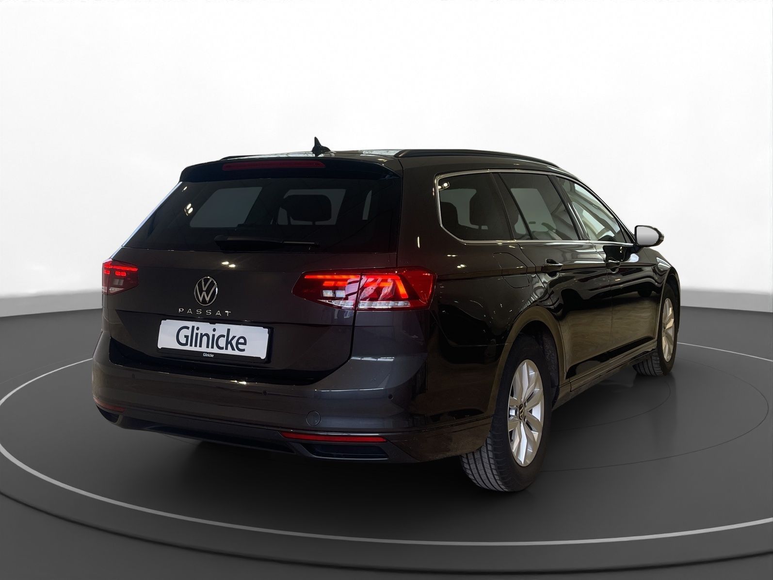 Volkswagen Passat Variant - Bild 6