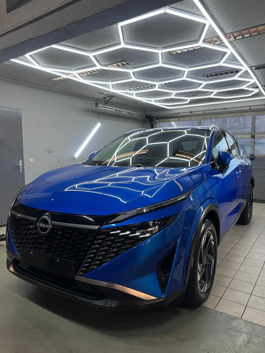 Nissan Qashqai N-Connecta Hybrid