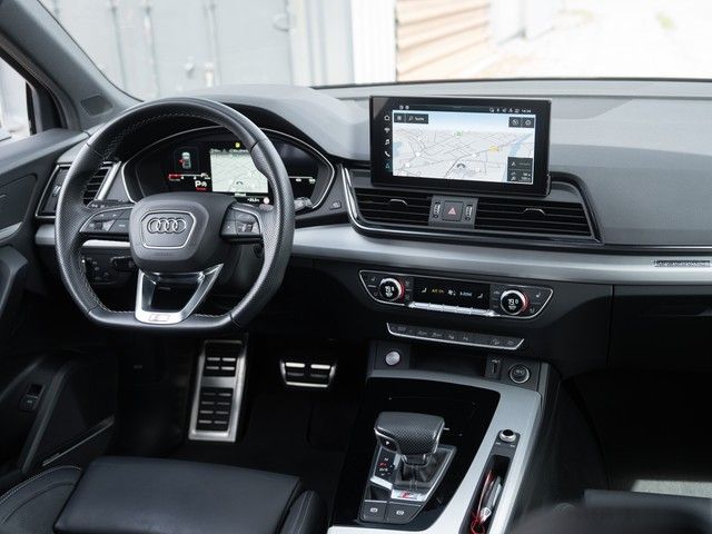 SQ5 3.0 TDI quattro LUFTFEDERUNG+AHK+MATRIX+B&O+