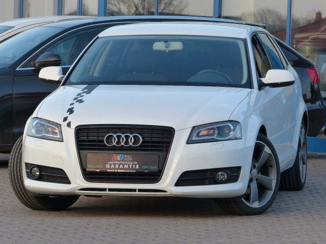 Audi A3 Sportback 1.4 TFSI Ambition/ S-Line