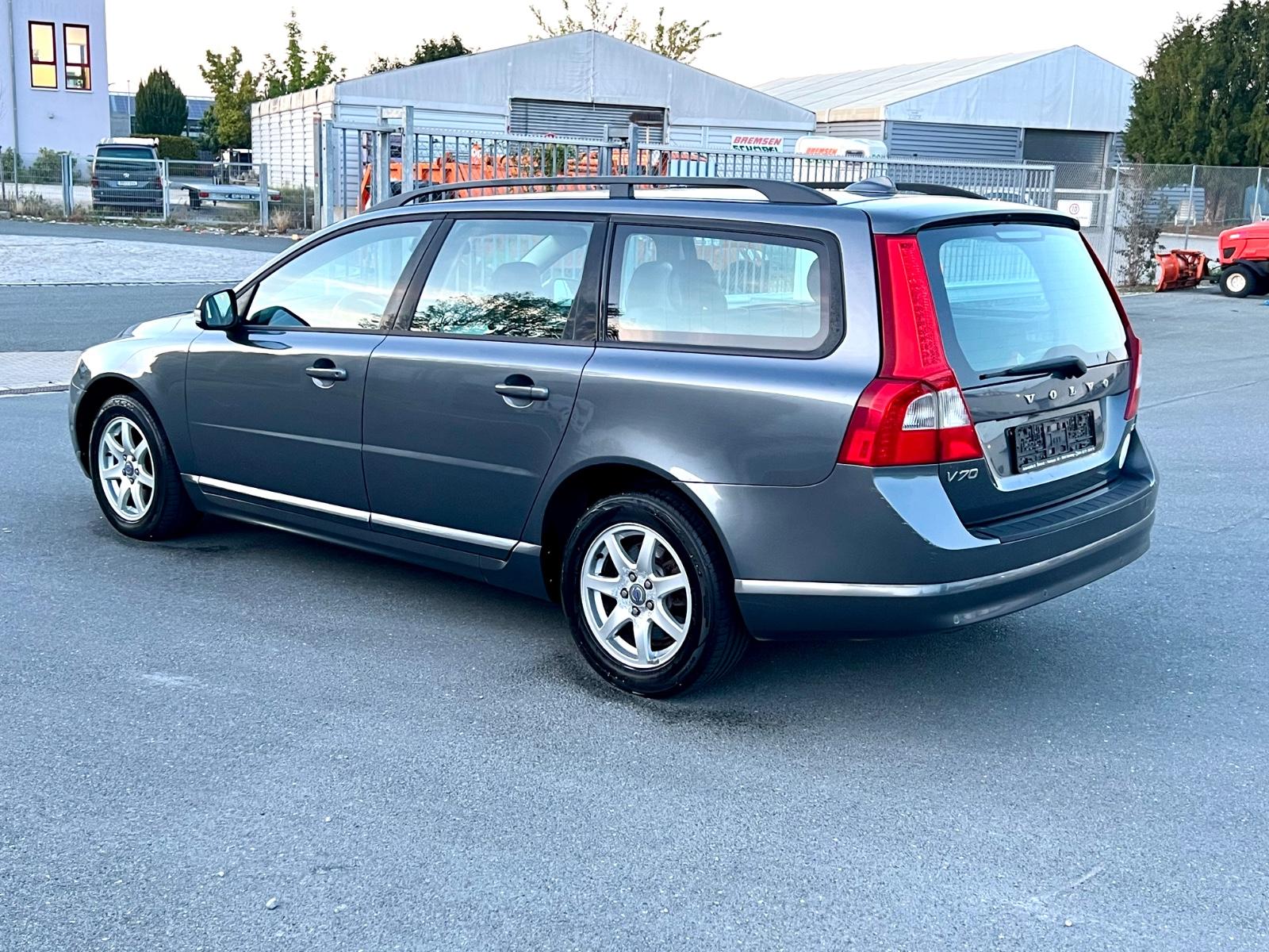 Volvo V70 2008 — photo 6