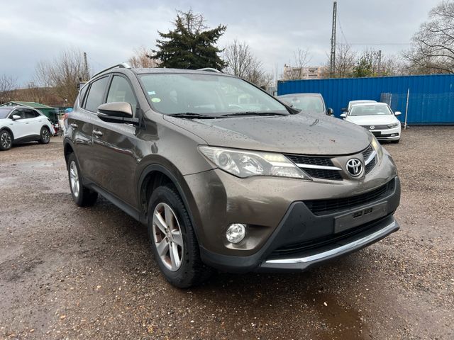 Toyota RAV4  2,0D-4D/Navi/Kamera