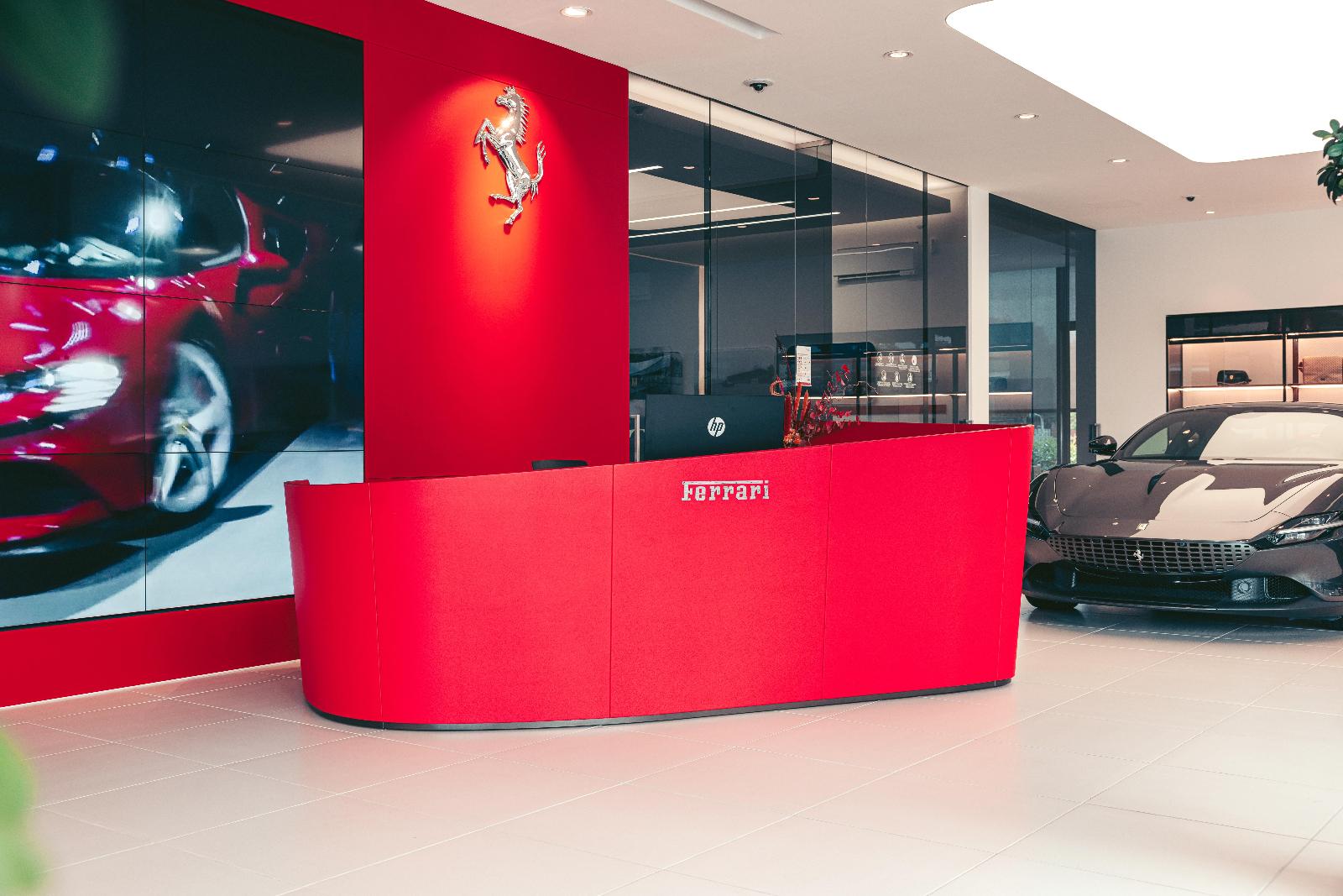 showroom-image-bottom