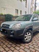 Hyundai TUCSON 2.0 CRDi GLS 4WD GLS ALLRAD HU Mängel - Hyundai TUCSON aus 2005