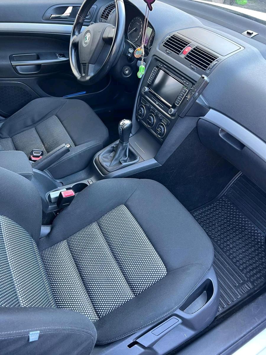 Skoda Octavia 2008 — photo 9