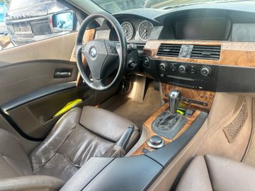 BMW 525 - 5