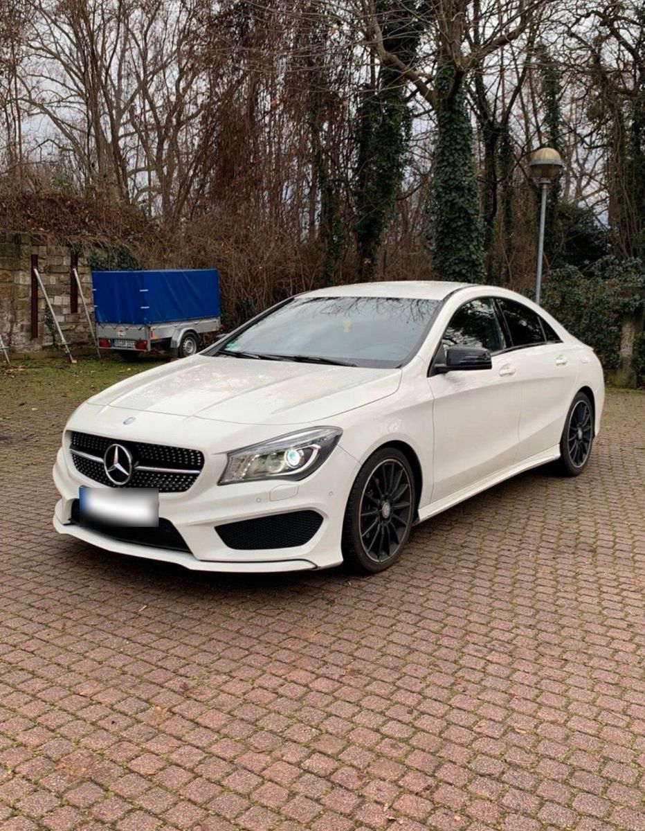 MERCEDES-BENZ Mercedes CLA 180 AMG Line Automatik , Sche...