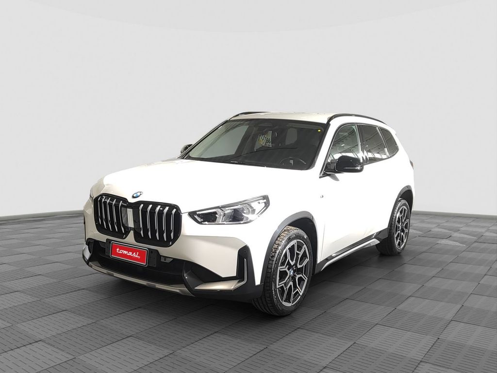 Image of BMW X1