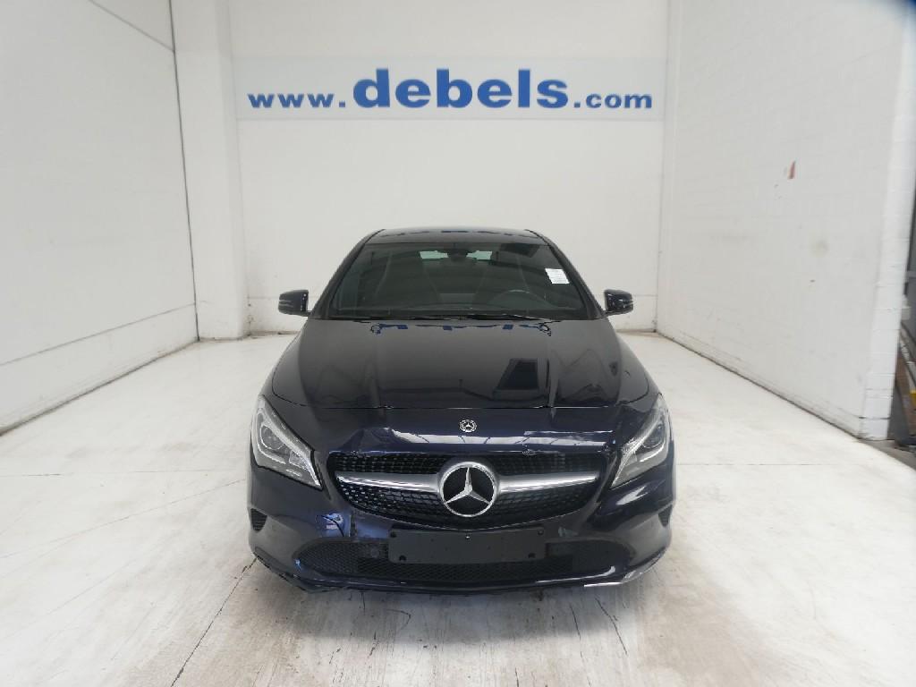 Mercedes-Benz CLA 180 D COUPE