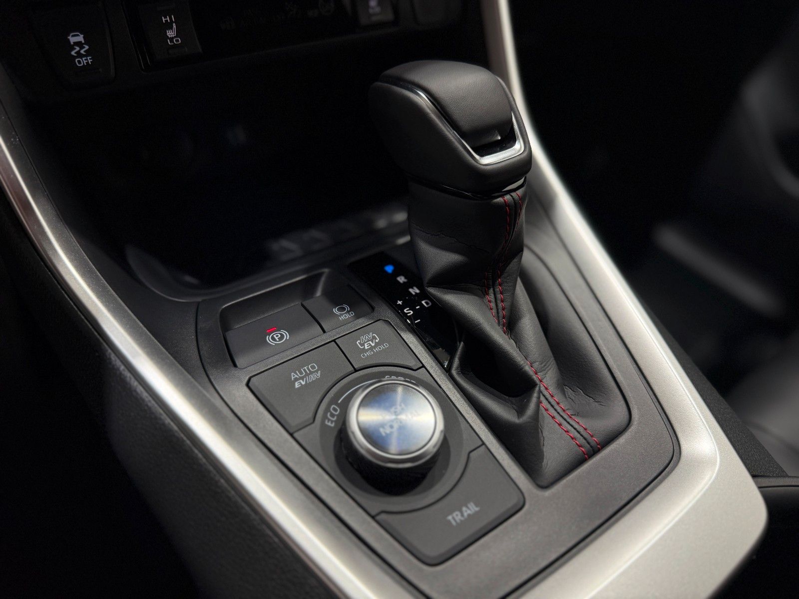 Fahrzeugabbildung Suzuki Across 2.5 Plug-In Hybrid Comfort+ E-Four