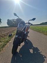 KTM Duke 125 - KTM DUKE 125