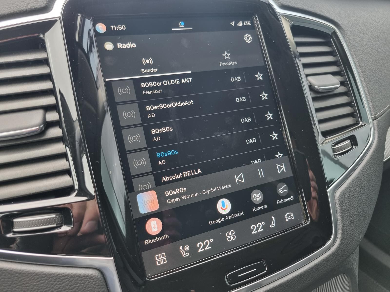 Fahrzeugabbildung Volvo XC90 B5 Diesel AWD Plus Bright 'AHK, Standheiz'