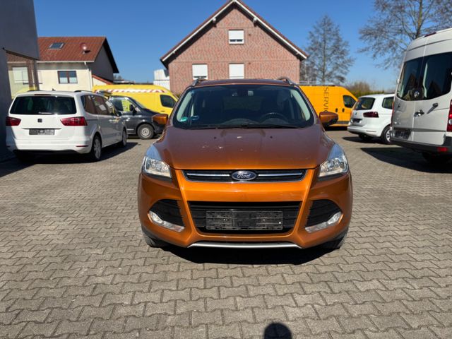 Ford Kuga Titanium Automatik Navi **Fahrbereit**