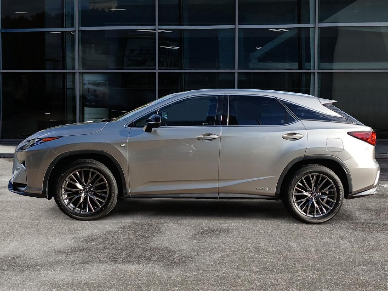 Fahrzeugabbildung Lexus RX 450h AWD