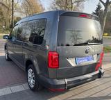 Volkswagen Caddy PKW Maxi Trendline BMT Behindertengerecht - Volkswagen Caddy mit Diesel-Antrieb: Pickup