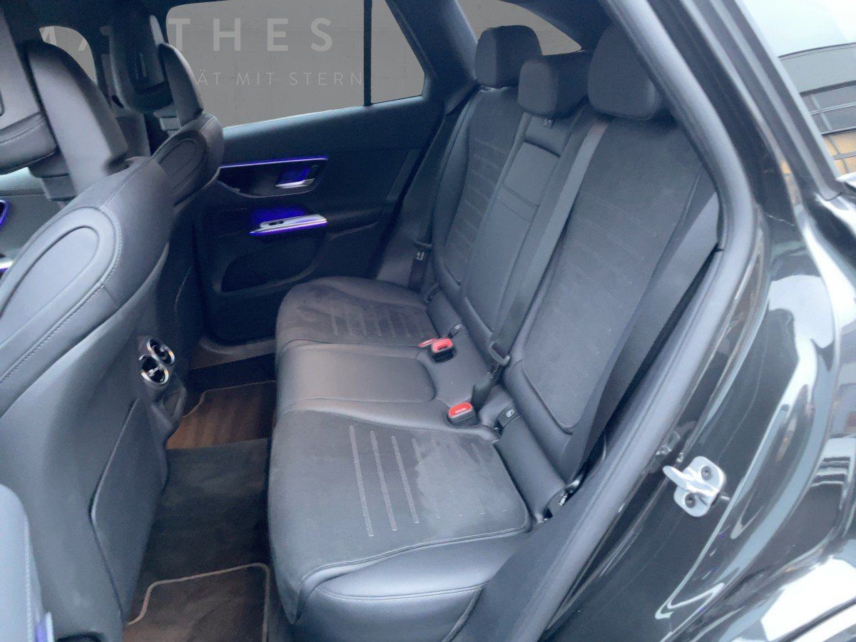 Fahrzeugabbildung Mercedes-Benz GLC 300 d 4M AMG/Night/360°/Dig.-Light/AHK