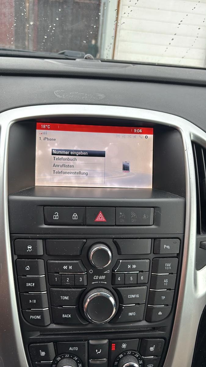 Opel Astra 2014 — photo 13