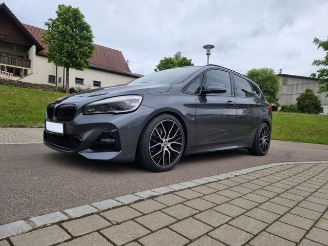 BMW 220 Active Tourer 220d xDrive Steptronic M S...