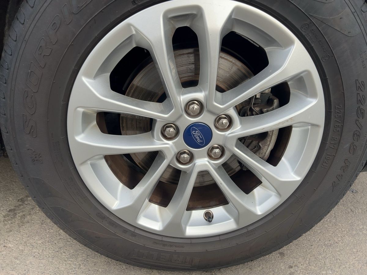 Ford Kuga - Bild 23