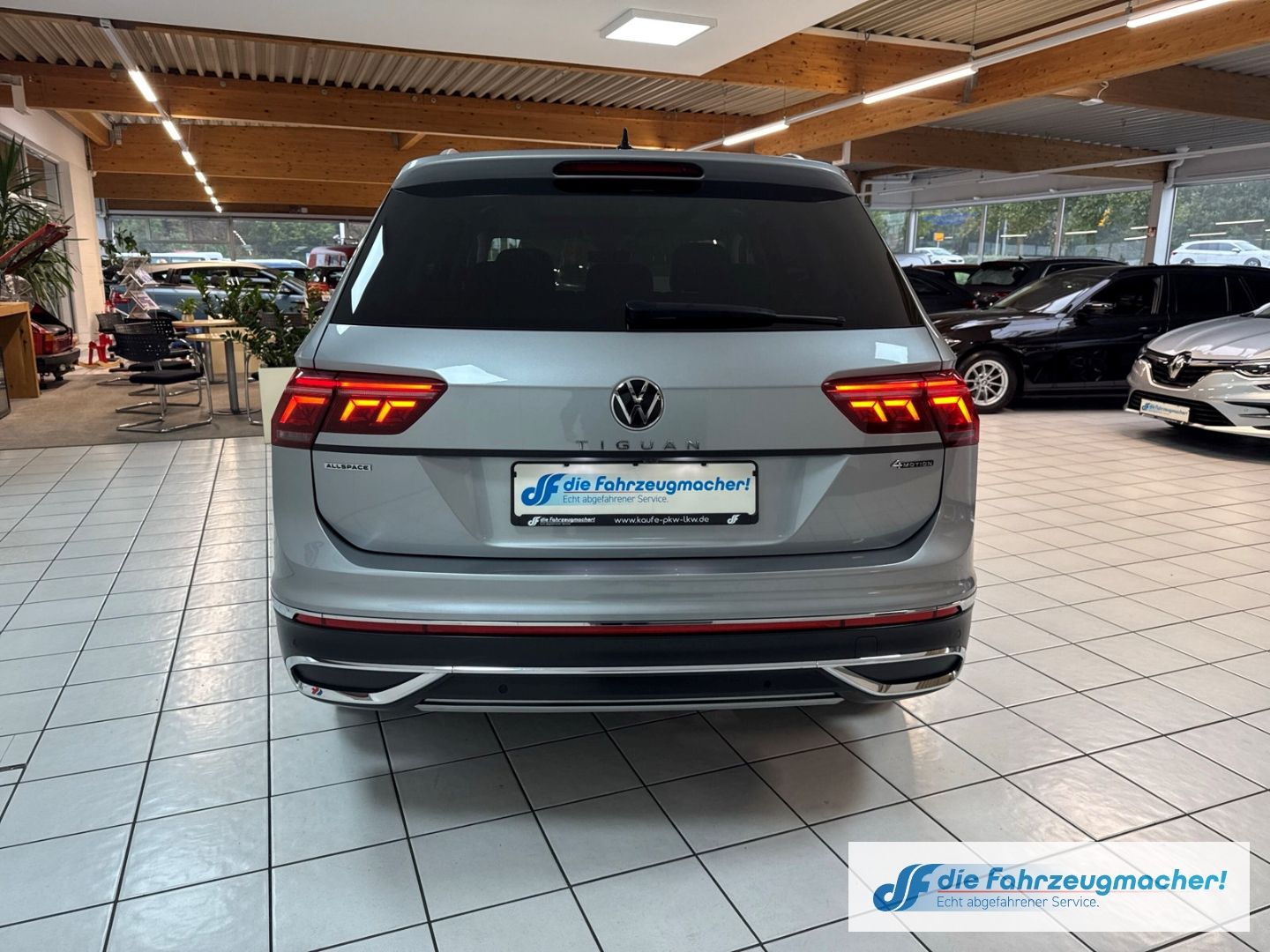 Fahrzeugabbildung Volkswagen Tiguan Allspace Elegance 4Motion 2.0 TDI   *EXPO