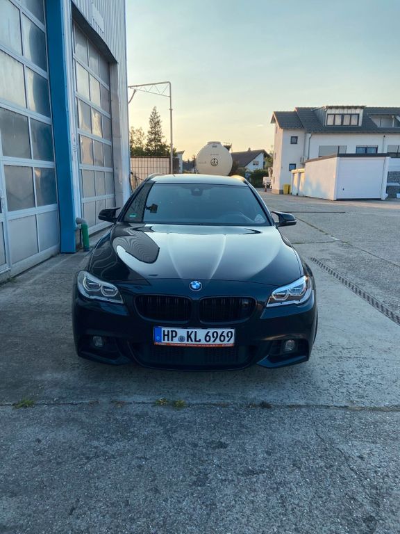 Image of BMW 530