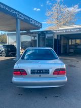 Mercedes-Benz E 280 AVANTGARDE - Mercedes-Benz E 280: Avantgarde