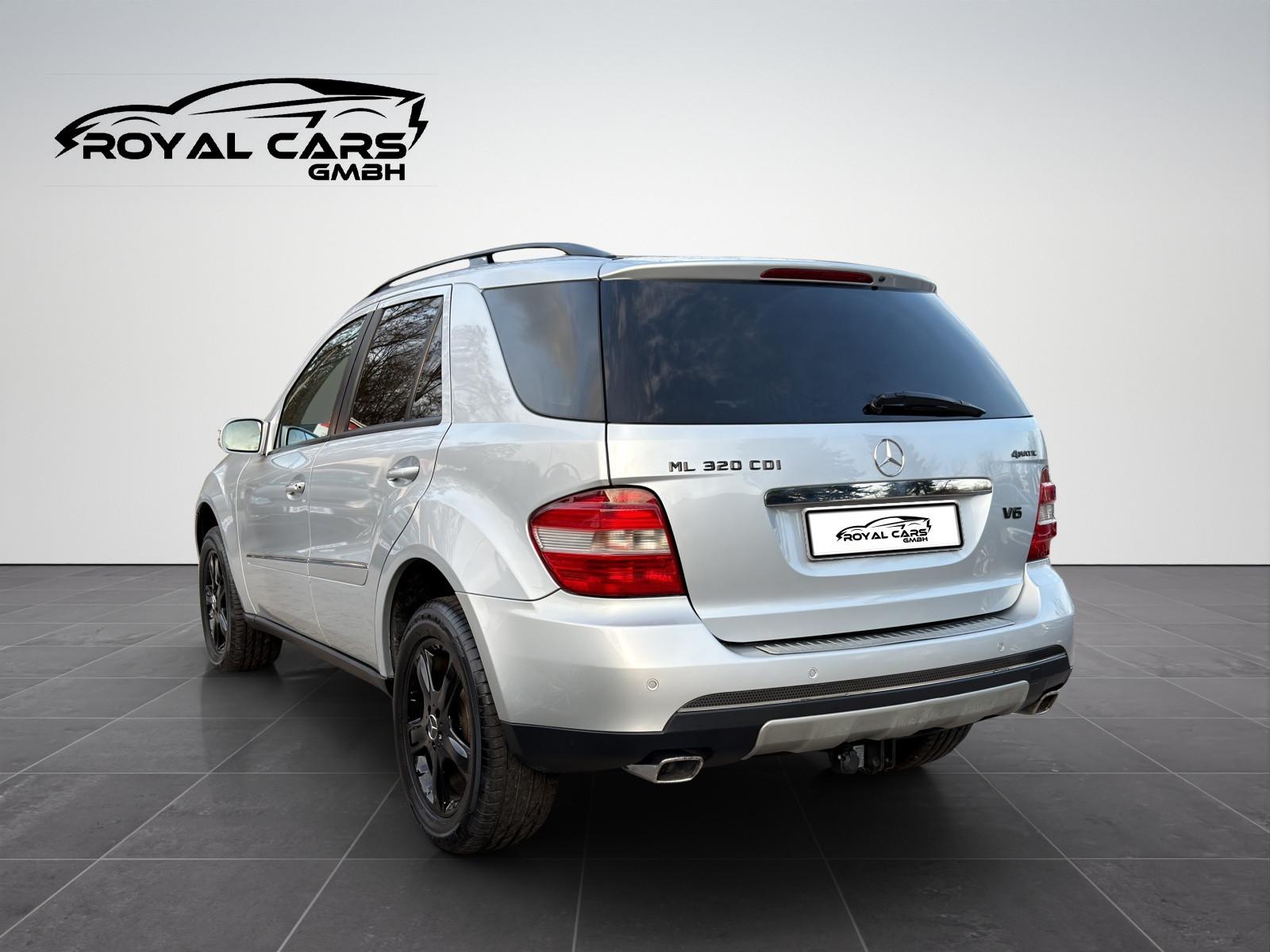 Mercedes-Benz ML 320 CDI NAVI*XENON*PDC*MEMORY*TEMPOMAT*AHK*!