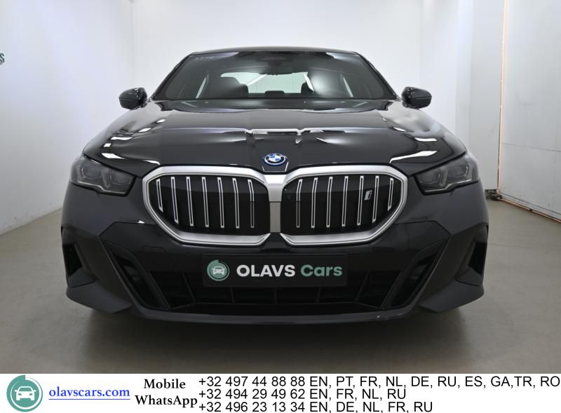BMW i5 eDrive40 84kWh M-Sport Aut. LED-Xenon H&K HU imagem 2