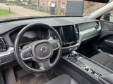 Volvo XC60 T5 Momentum Geartronic Momentum 2WD - Volvo XC60: Schwarz