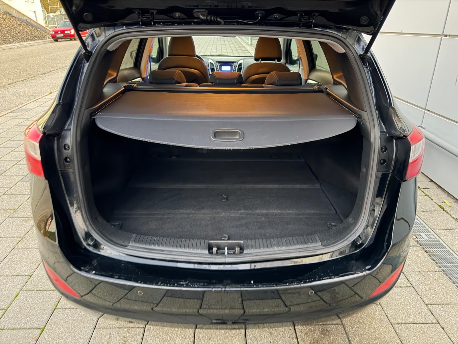 Hyundai i30 2014 — photo 19