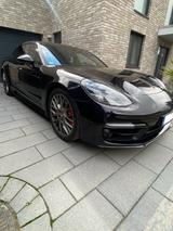 Porsche Panamera Turbo mit Approved  - Porsche Gebrauchtwagen in Wolfsburg