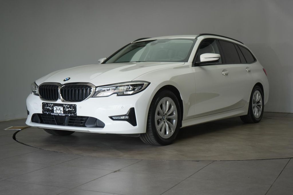 BMW 318 — fotografia 3