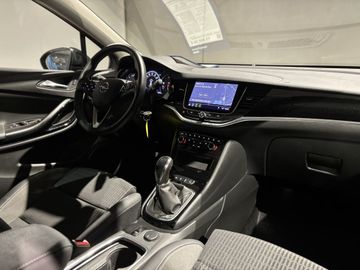 Fotografie 8 des Opel Astra 1.5 D Start/Stop Sports Tourer Elegance