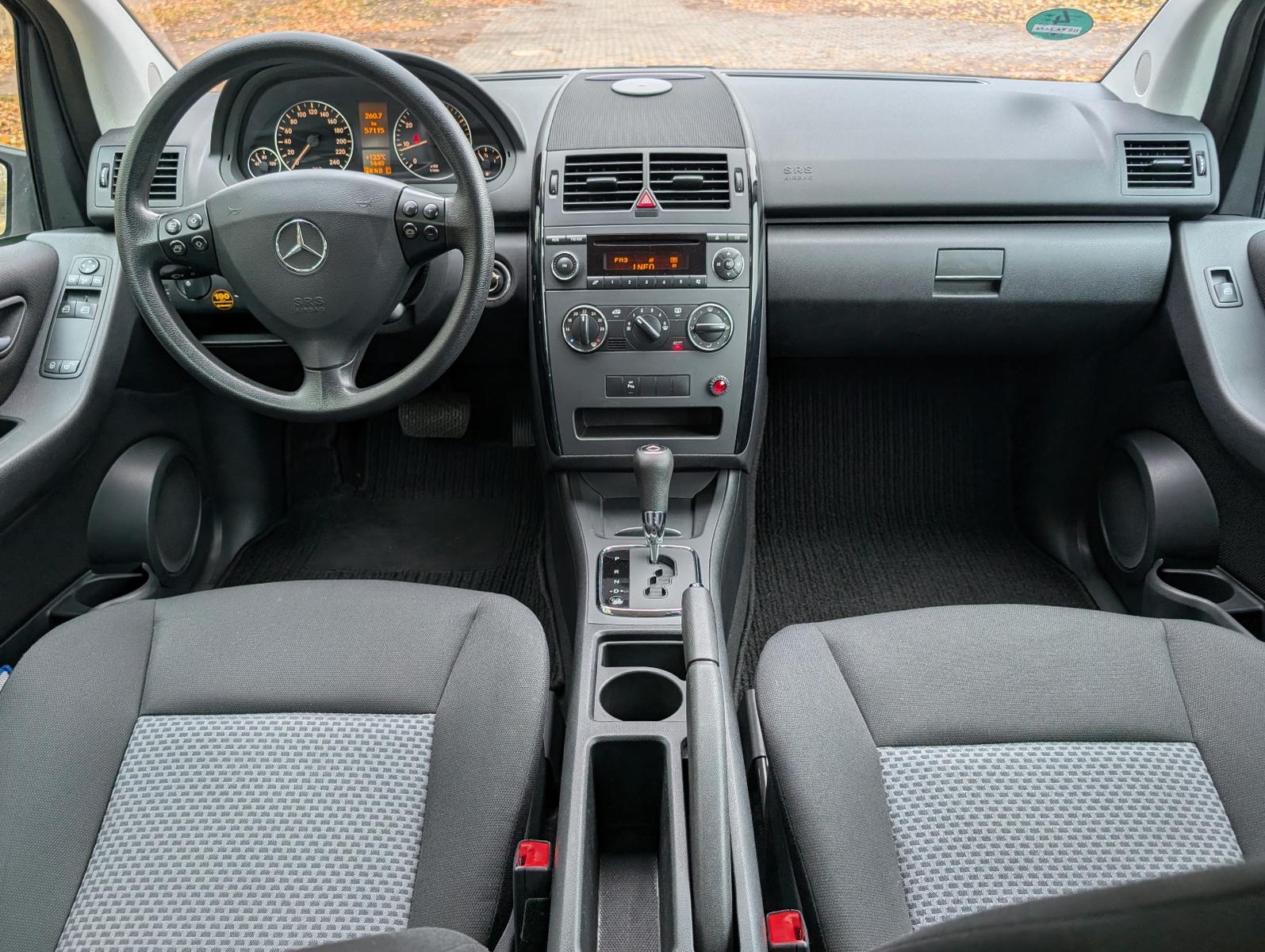 Mercedes-Benz A170 2005 — photo 11