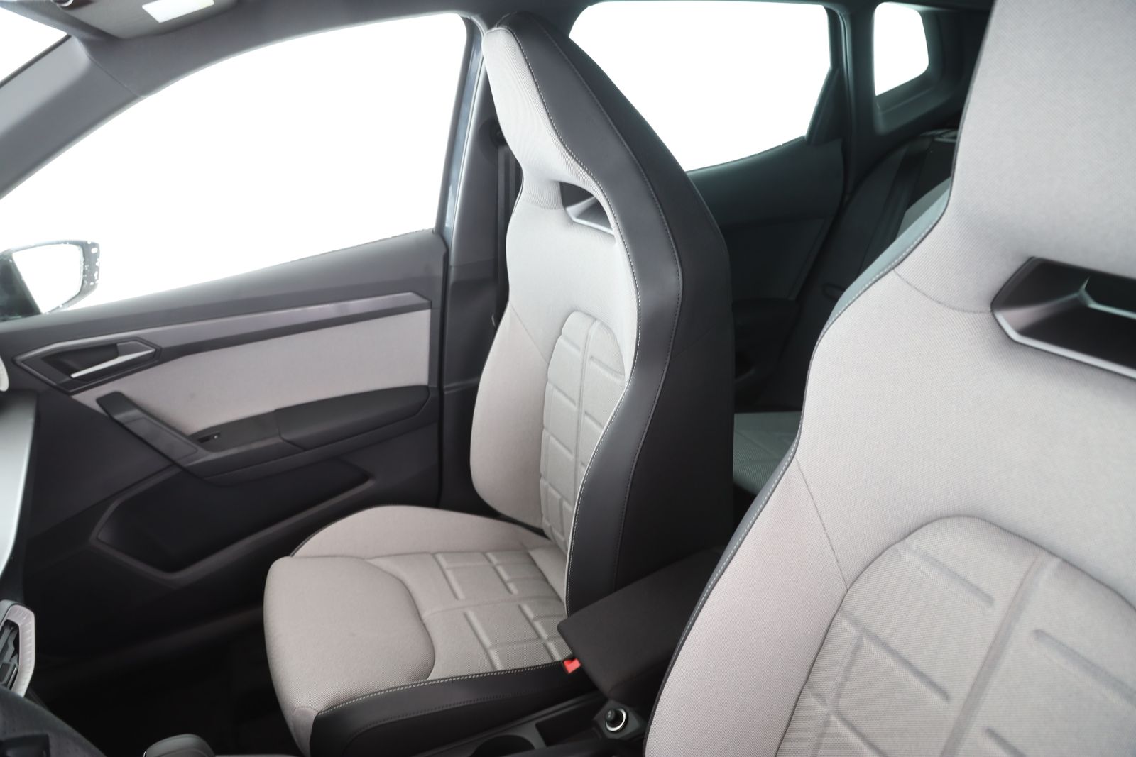 Seat Arona - Bild 19