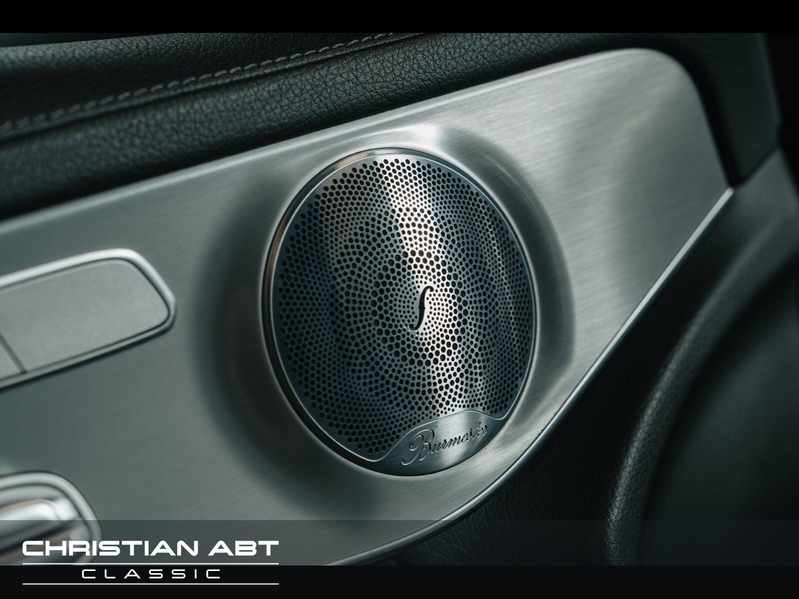 Fahrzeugabbildung Mercedes-Benz GLC 63 AMG 4Matic Burmester Pano designo