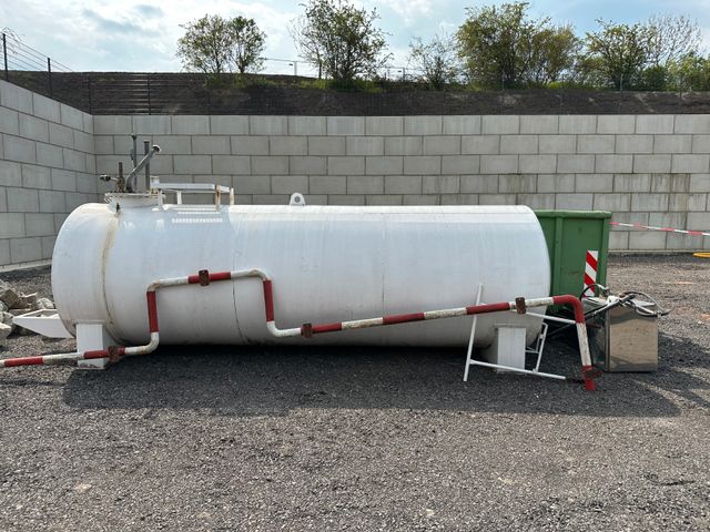 Otros Tankanlage mit Zapfsäule 10.000l |Netto:5.250€