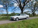 BMW E32 730i M60 Alpinweiß/Ultramarin TÜV neu - BMW 730: E32 730i