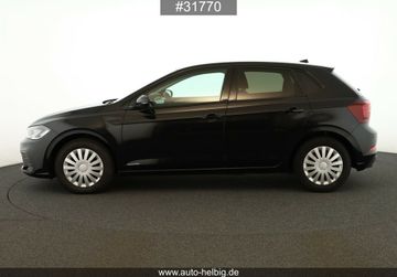 Volkswagen Polo - 2