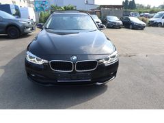 Fahrzeugabbildung BMW 320 Advantage 1hd Navi Tempo Scheckheftgepflegt