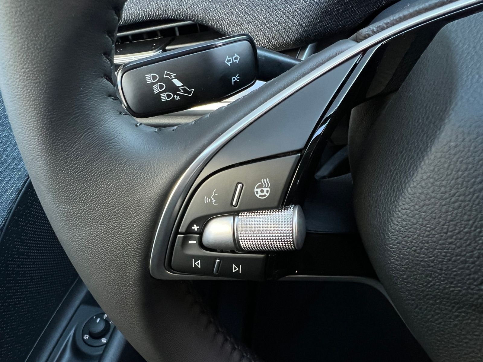 Fahrzeugabbildung SKODA Elroq 85 *Wärmepumpe,KESSY,21"LM-Felge*