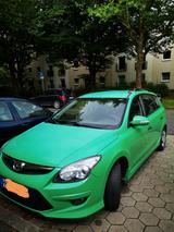 Hyundai FDH i30 CW 1.6 CRDi 66 kW Classic - Hyundai i30 aus 2012 mit Diesel-Antrieb: Kombi