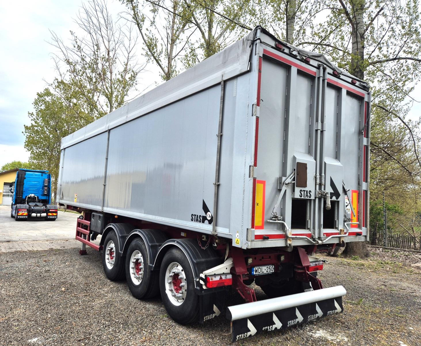 Stas S300CX, 56m3