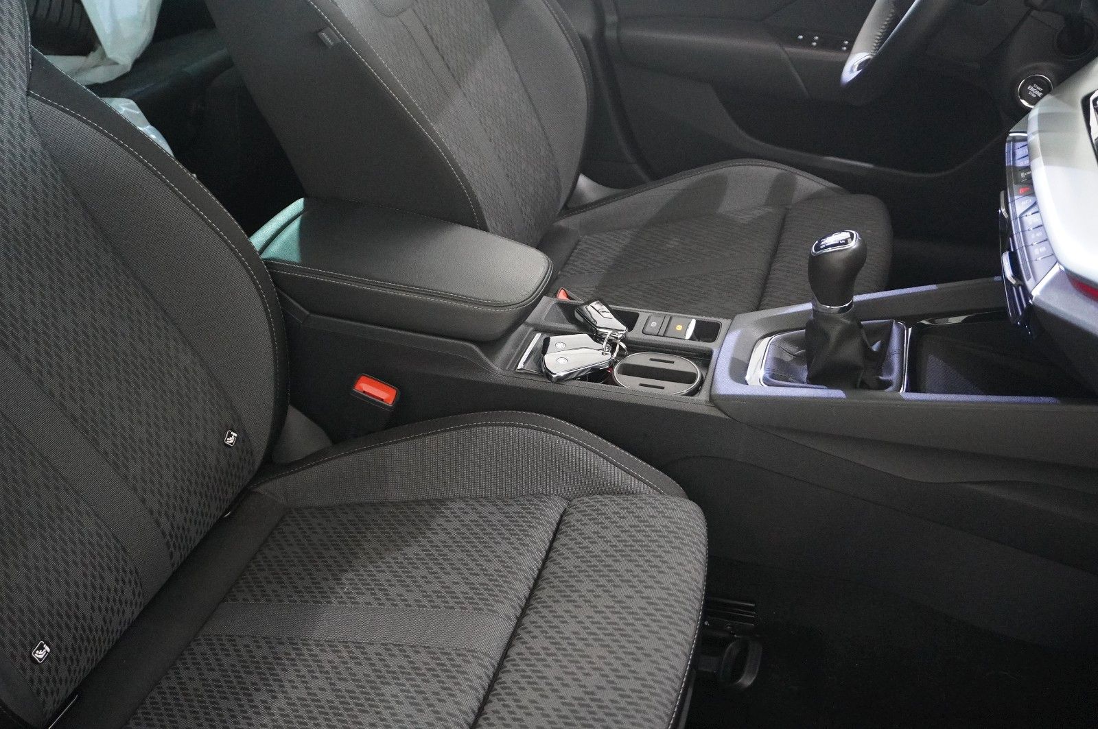 Fahrzeugabbildung SKODA Octavia Combi 2.0 TDI AMBITION NAVI/LED/KAMERA