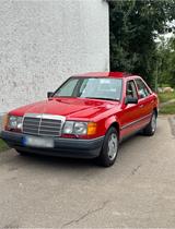 Mercedes-Benz MERCEDES W124 260E H-Zulassung TÜV Rot - Mercedes-Benz 260 aus 1987: 260e