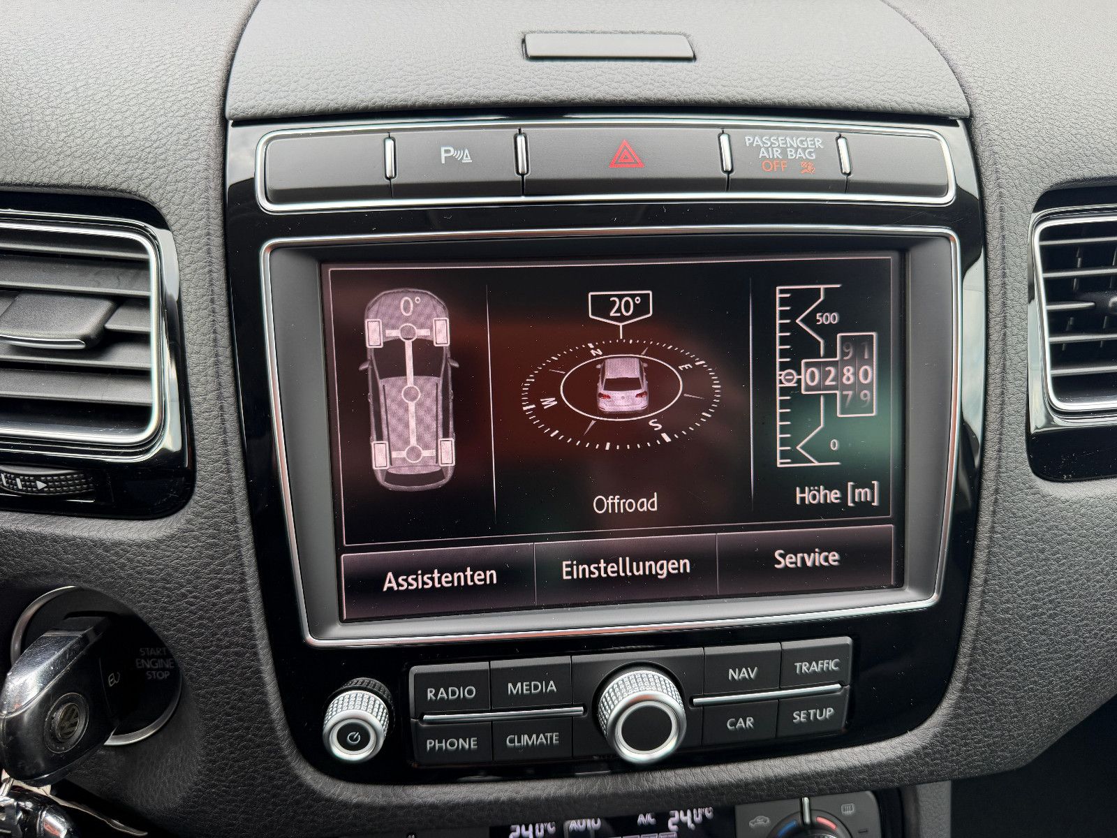 Fahrzeugabbildung Volkswagen Touareg V6 TDI Terrain Tech 4Mot/NAVI/LED/LEDER